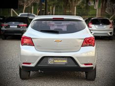 Chevrolet ONIX LT 1.4 2019 NEUMANN VEÍCULOS ARROIO DO MEIO / Carros no Vale