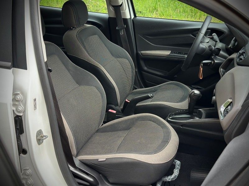 Chevrolet PRISMA LTZ 1.4 2014 NEUMANN VEÍCULOS ARROIO DO MEIO / Carros no Vale Chevrolet PRISMA LTZ 1.4 2014 NEUMANN VEÍCULOS ARROIO DO MEIO / Carros no Vale