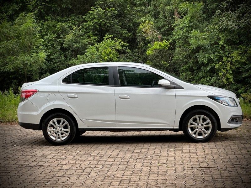 Chevrolet PRISMA LTZ 1.4 2014 NEUMANN VEÍCULOS ARROIO DO MEIO / Carros no Vale Chevrolet PRISMA LTZ 1.4 2014 NEUMANN VEÍCULOS ARROIO DO MEIO / Carros no Vale