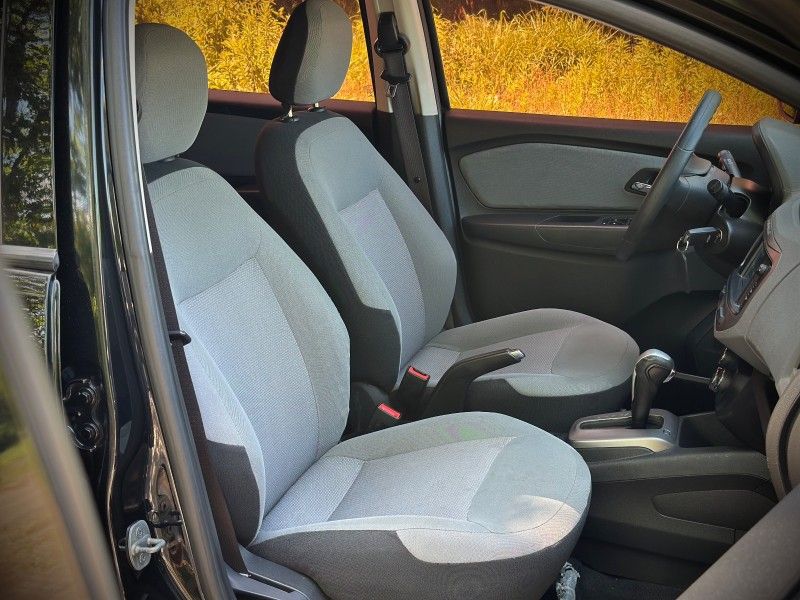 Chevrolet SPIN LTZ 1.8 2018 NEUMANN VEÍCULOS ARROIO DO MEIO / Carros no Vale Chevrolet SPIN LTZ 1.8 2018 NEUMANN VEÍCULOS ARROIO DO MEIO / Carros no Vale