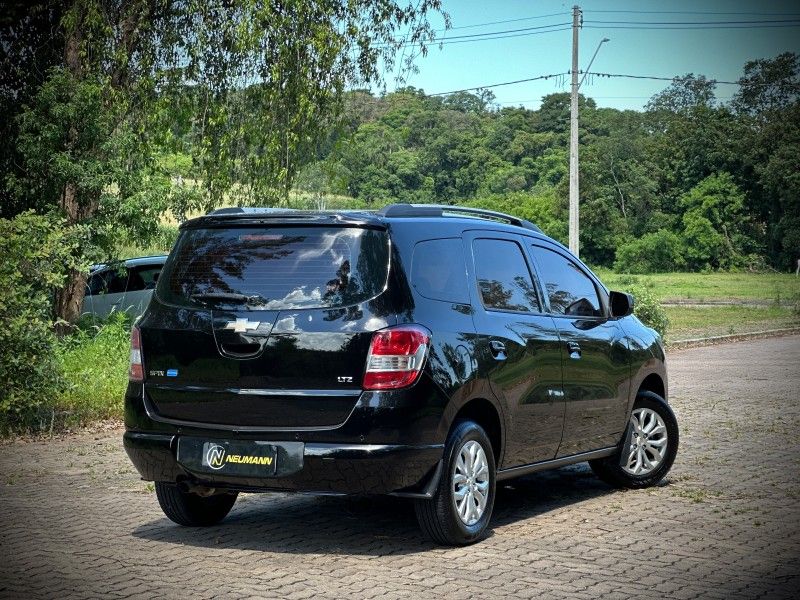 Chevrolet SPIN LTZ 1.8 2018 NEUMANN VEÍCULOS ARROIO DO MEIO / Carros no Vale Chevrolet SPIN LTZ 1.8 2018 NEUMANN VEÍCULOS ARROIO DO MEIO / Carros no Vale