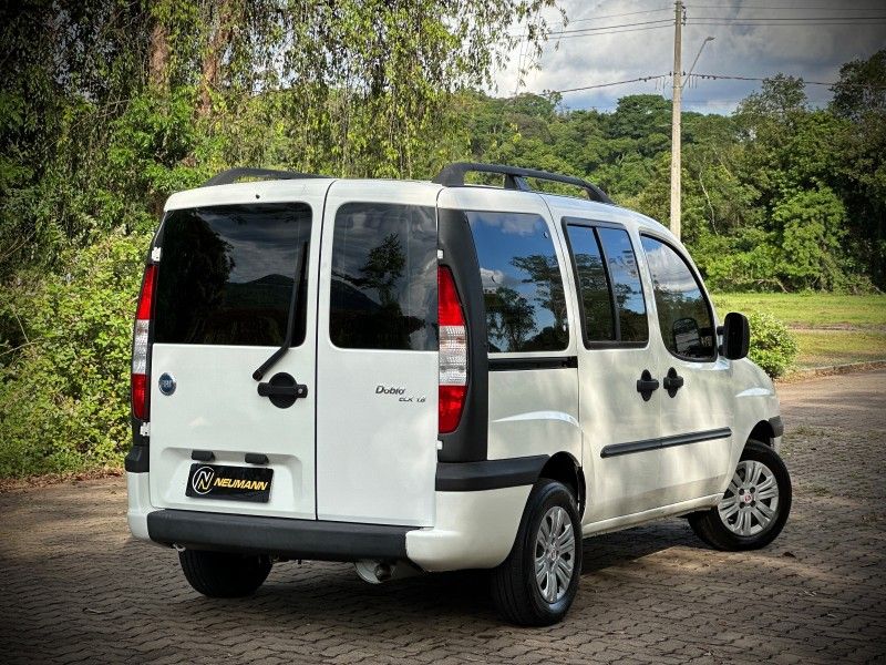 Fiat DOBLO ELX 1.8 2008 NEUMANN VEÍCULOS ARROIO DO MEIO / Carros no Vale