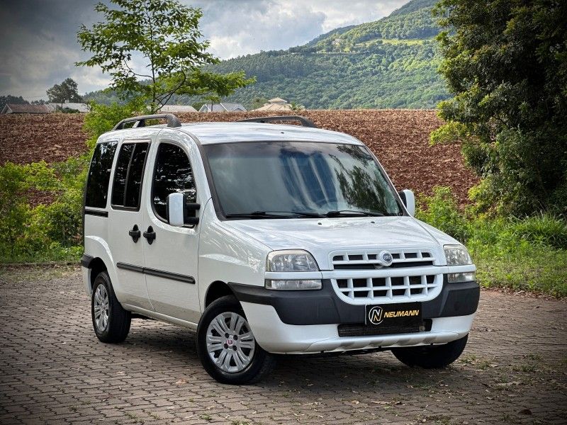 Fiat DOBLO ELX 1.8 2008 NEUMANN VEÍCULOS ARROIO DO MEIO / Carros no Vale