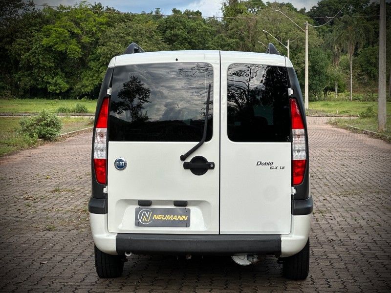 Fiat DOBLO ELX 1.8 2008 NEUMANN VEÍCULOS ARROIO DO MEIO / Carros no Vale