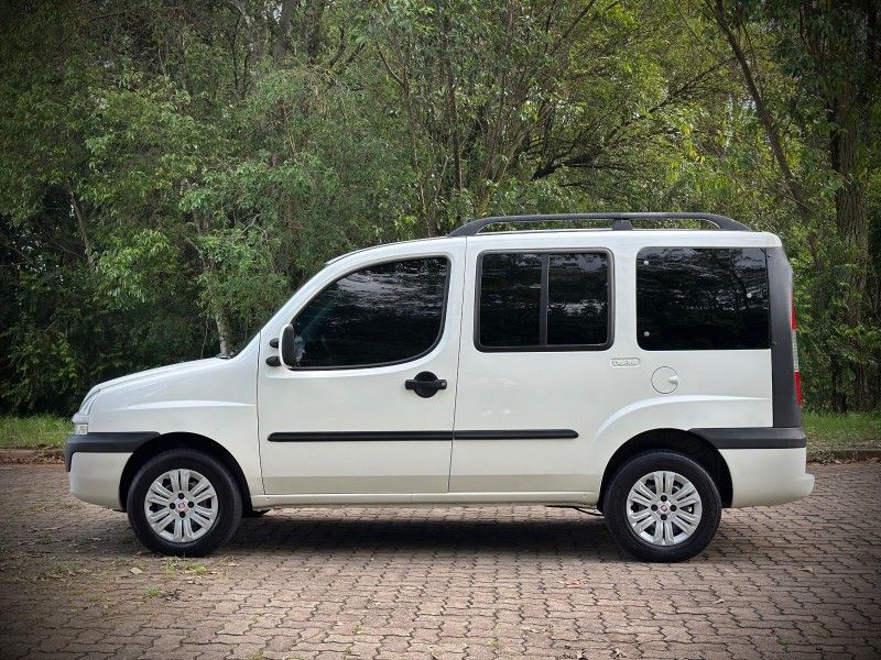 Fiat DOBLO ELX 1.8 2008 NEUMANN VEÍCULOS ARROIO DO MEIO / Carros no Vale