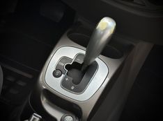 Fiat GRAND SIENA ESSENCE 1.6 2013 NEUMANN VEÍCULOS ARROIO DO MEIO / Carros no Vale