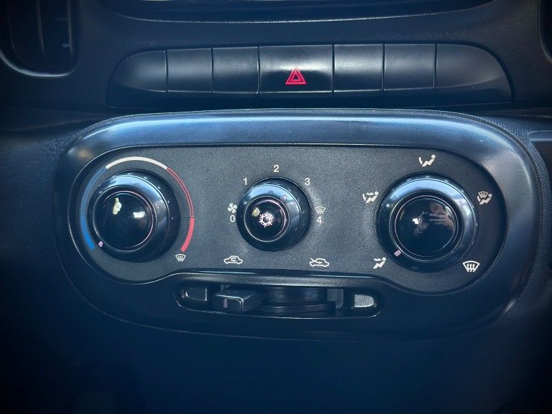 Fiat MOBI LIKE 1.0 2020 NEUMANN VEÍCULOS ARROIO DO MEIO / Carros no Vale