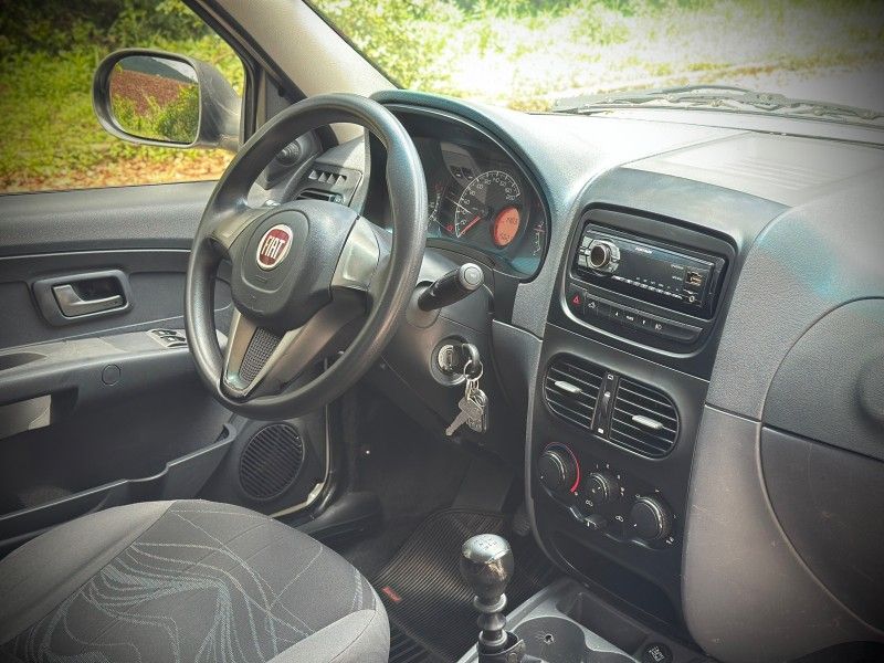 Fiat STRADA HARD WORKING 1.4 2017 NEUMANN VEÍCULOS ARROIO DO MEIO / Carros no Vale