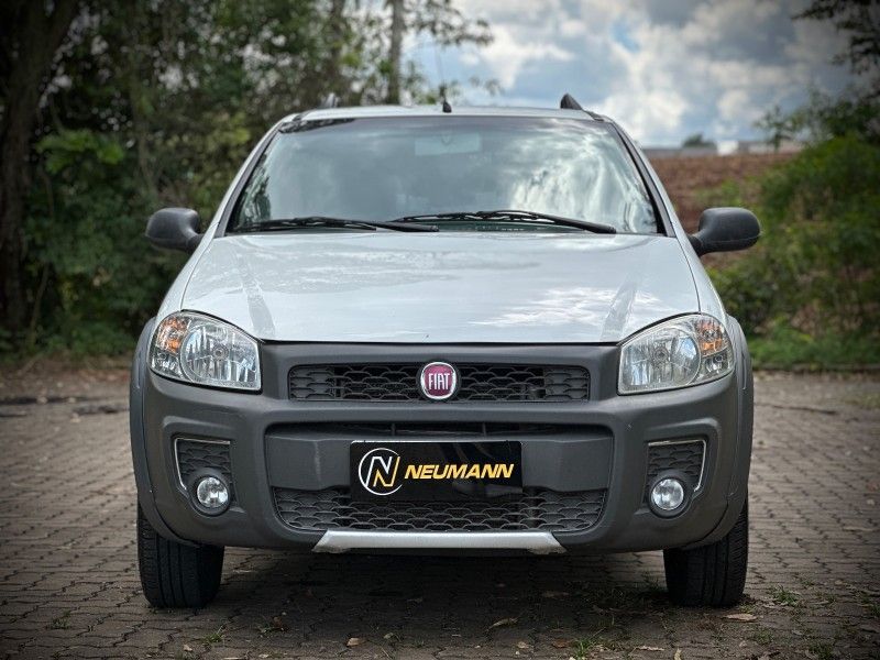 Fiat STRADA HARD WORKING 1.4 2017 NEUMANN VEÍCULOS ARROIO DO MEIO / Carros no Vale