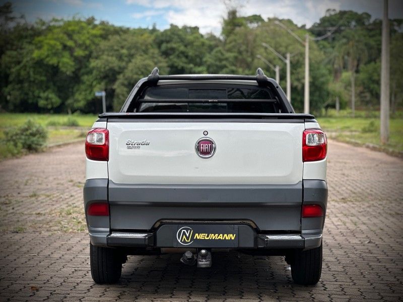 Fiat STRADA HARD WORKING 1.4 2017 NEUMANN VEÍCULOS ARROIO DO MEIO / Carros no Vale