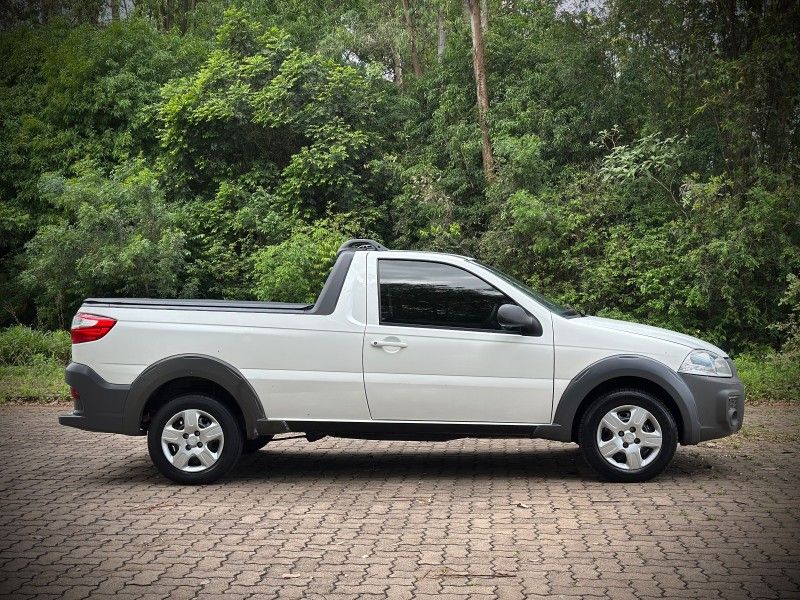 Fiat STRADA HARD WORKING 1.4 2017 NEUMANN VEÍCULOS ARROIO DO MEIO / Carros no Vale