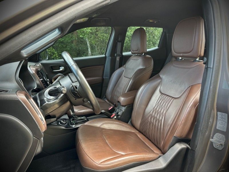 Fiat TORO RANCH 2.0 4X4 2019 NEUMANN VEÍCULOS ARROIO DO MEIO / Carros no Vale Fiat TORO RANCH 2.0 4X4 2019 NEUMANN VEÍCULOS ARROIO DO MEIO / Carros no Vale