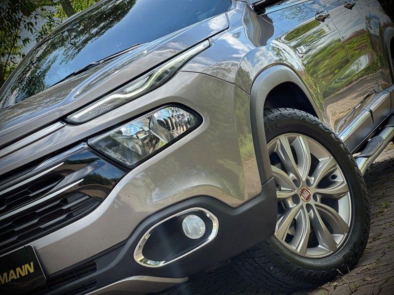 Fiat TORO RANCH 2.0 4X4 2019 NEUMANN VEÍCULOS ARROIO DO MEIO / Carros no Vale Fiat TORO RANCH 2.0 4X4 2019 NEUMANN VEÍCULOS ARROIO DO MEIO / Carros no Vale