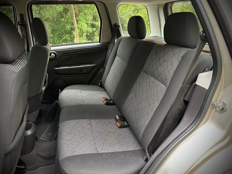 Ford ECOSPORT 1.6 FREESTYLE 2012 NEUMANN VEÍCULOS ARROIO DO MEIO / Carros no Vale Ford ECOSPORT 1.6 FREESTYLE 2012 NEUMANN VEÍCULOS ARROIO DO MEIO / Carros no Vale