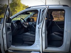 Ford RANGER C.DUPLA LIMITED 3.2 4×4 2018 NEUMANN VEÍCULOS ARROIO DO MEIO / Carros no Vale