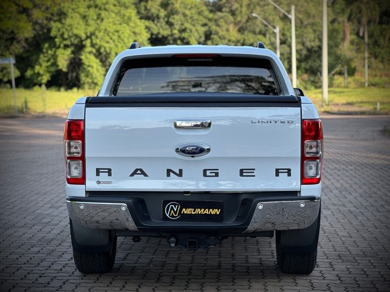 Ford RANGER C.DUPLA LIMITED 3.2 4×4 2018 NEUMANN VEÍCULOS ARROIO DO MEIO / Carros no Vale