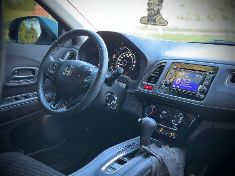 Honda HR-V EX 1.8 2016 NEUMANN VEÍCULOS ARROIO DO MEIO / Carros no Vale Honda HR-V EX 1.8 2016 NEUMANN VEÍCULOS ARROIO DO MEIO / Carros no Vale