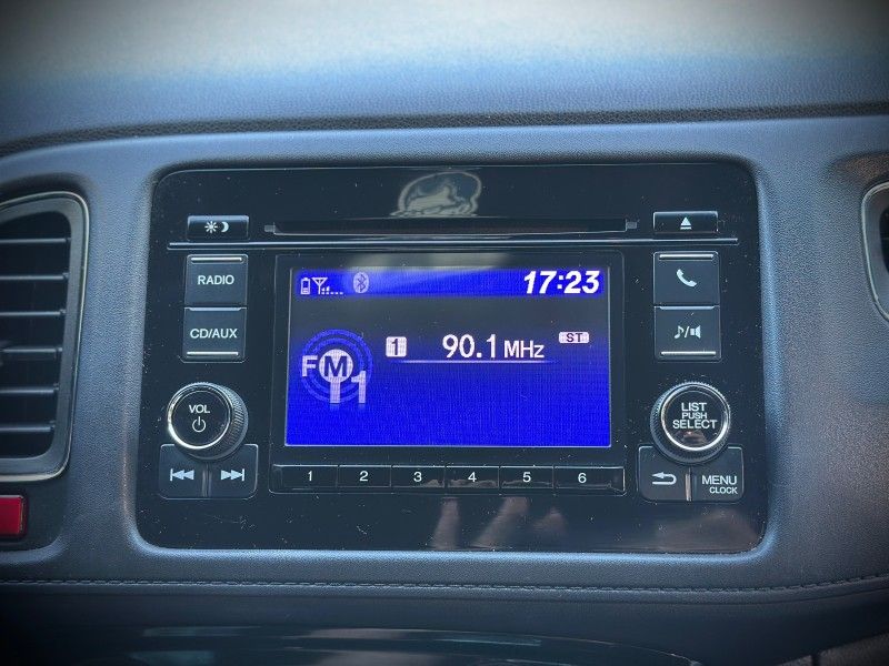 Honda HR-V EX 1.8 2016 NEUMANN VEÍCULOS ARROIO DO MEIO / Carros no Vale Honda HR-V EX 1.8 2016 NEUMANN VEÍCULOS ARROIO DO MEIO / Carros no Vale