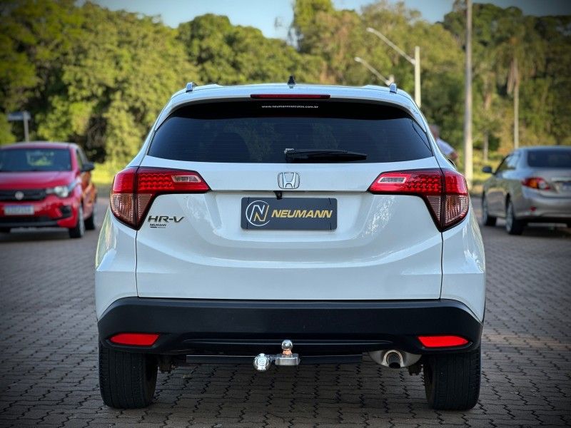 Honda HR-V EX 1.8 2016 NEUMANN VEÍCULOS ARROIO DO MEIO / Carros no Vale Honda HR-V EX 1.8 2016 NEUMANN VEÍCULOS ARROIO DO MEIO / Carros no Vale