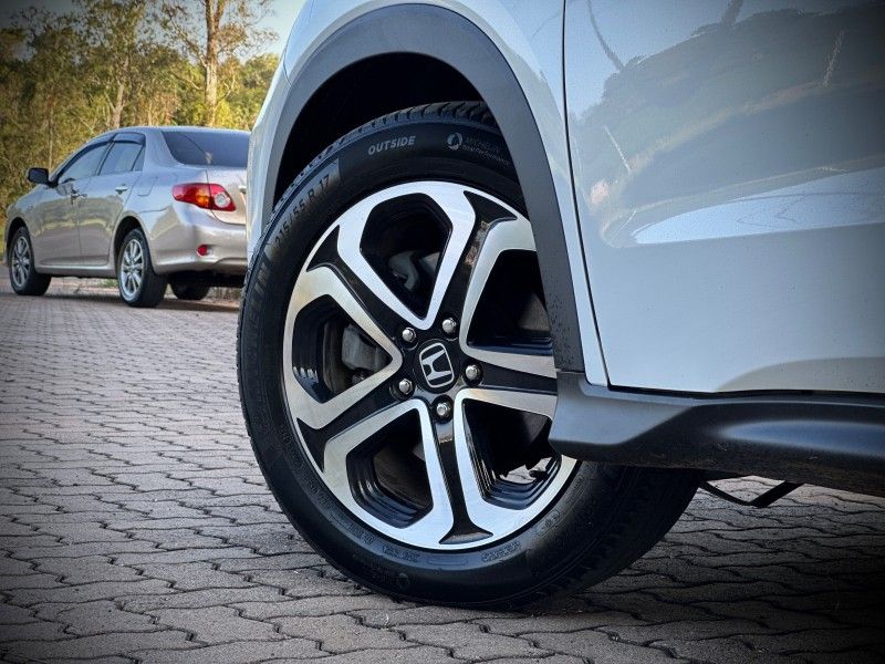 Honda HR-V EX 1.8 2016 NEUMANN VEÍCULOS ARROIO DO MEIO / Carros no Vale Honda HR-V EX 1.8 2016 NEUMANN VEÍCULOS ARROIO DO MEIO / Carros no Vale