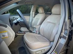 Toyota COROLLA SE-G 1.8 2010 NEUMANN VEÍCULOS ARROIO DO MEIO / Carros no Vale