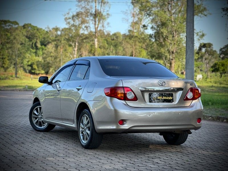 Toyota COROLLA SE-G 1.8 2010 NEUMANN VEÍCULOS ARROIO DO MEIO / Carros no Vale Toyota COROLLA SE-G 1.8 2010 NEUMANN VEÍCULOS ARROIO DO MEIO / Carros no Vale