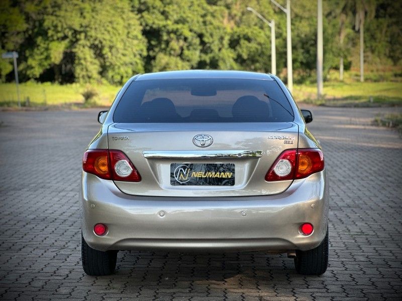 Toyota COROLLA SE-G 1.8 2010 NEUMANN VEÍCULOS ARROIO DO MEIO / Carros no Vale Toyota COROLLA SE-G 1.8 2010 NEUMANN VEÍCULOS ARROIO DO MEIO / Carros no Vale