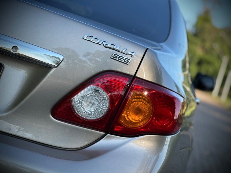 Toyota COROLLA SE-G 1.8 2010 NEUMANN VEÍCULOS ARROIO DO MEIO / Carros no Vale Toyota COROLLA SE-G 1.8 2010 NEUMANN VEÍCULOS ARROIO DO MEIO / Carros no Vale