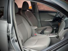 Toyota COROLLA XEi 2.0 2014 NEUMANN VEÍCULOS ARROIO DO MEIO / Carros no Vale