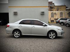 Toyota COROLLA XEi 2.0 2014 NEUMANN VEÍCULOS ARROIO DO MEIO / Carros no Vale
