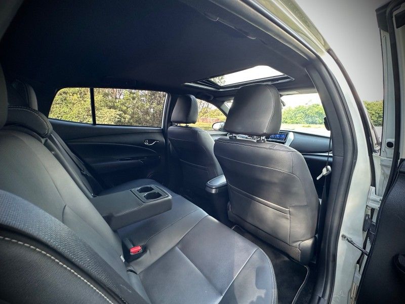 Toyota YARIS XLS 1.5 2019 NEUMANN VEÍCULOS ARROIO DO MEIO / Carros no Vale Toyota YARIS XLS 1.5 2019 NEUMANN VEÍCULOS ARROIO DO MEIO / Carros no Vale