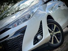 Toyota YARIS XLS 1.5 2019 NEUMANN VEÍCULOS ARROIO DO MEIO / Carros no Vale