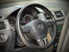 Volkswagen FOX COMFORTLINE 1.6 2015 NEUMANN VEÍCULOS ARROIO DO MEIO / Carros no Vale