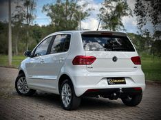 Volkswagen FOX COMFORTLINE 1.6 2015 NEUMANN VEÍCULOS ARROIO DO MEIO / Carros no Vale