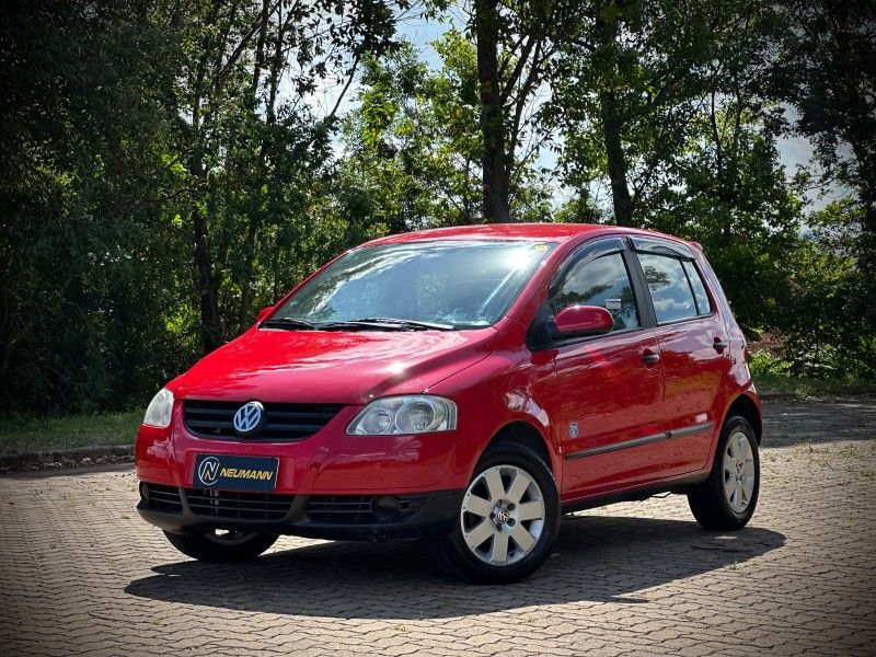 Volkswagen FOX ROUTE 1.6 8V 2008 NEUMANN VEÍCULOS ARROIO DO MEIO / Carros no Vale Volkswagen FOX ROUTE 1.6 8V 2008 NEUMANN VEÍCULOS ARROIO DO MEIO / Carros no Vale