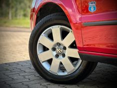 Volkswagen FOX ROUTE 1.6 8V 2008 NEUMANN VEÍCULOS ARROIO DO MEIO / Carros no Vale