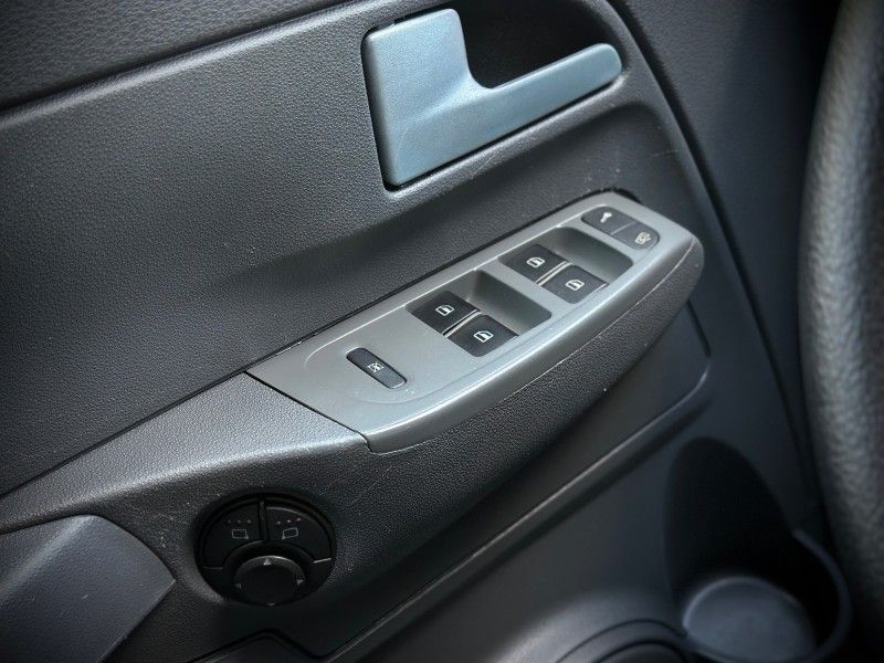 Volkswagen FOX ROUTE 1.6 8V 2008 NEUMANN VEÍCULOS ARROIO DO MEIO / Carros no Vale Volkswagen FOX ROUTE 1.6 8V 2008 NEUMANN VEÍCULOS ARROIO DO MEIO / Carros no Vale