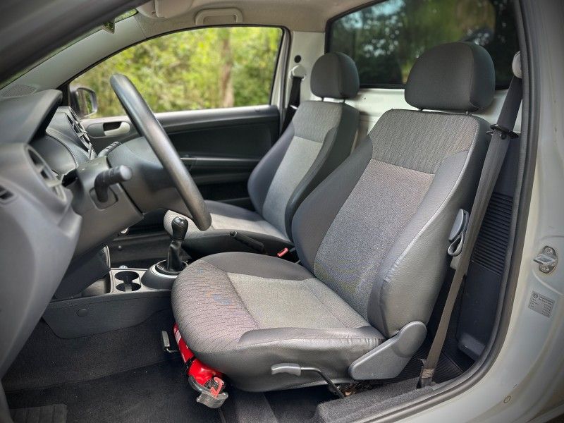 Volkswagen SAVEIRO 1.6 CS 2014 NEUMANN VEÍCULOS ARROIO DO MEIO / Carros no Vale Volkswagen SAVEIRO 1.6 CS 2014 NEUMANN VEÍCULOS ARROIO DO MEIO / Carros no Vale