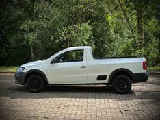 Volkswagen SAVEIRO 1.6 CS 2014 NEUMANN VEÍCULOS ARROIO DO MEIO / Carros no Vale