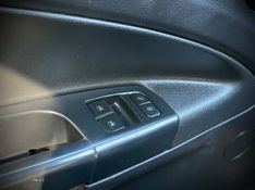 Volkswagen SAVEIRO ROBUST 1.6 2022 NEUMANN VEÍCULOS ARROIO DO MEIO / Carros no Vale