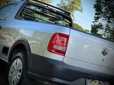 Volkswagen SAVEIRO ROBUST 1.6 2022 NEUMANN VEÍCULOS ARROIO DO MEIO / Carros no Vale