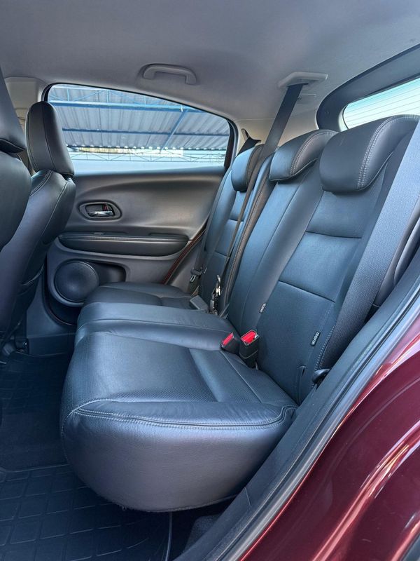 Honda HR-V LX 1.8 2020 FERREIRA VEÍCULOS VENÂNCIO AIRES / Carros no Vale