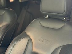 Jeep COMPASS LONGITUDE 2.0 2018 FERREIRA VEÍCULOS VENÂNCIO AIRES / Carros no Vale