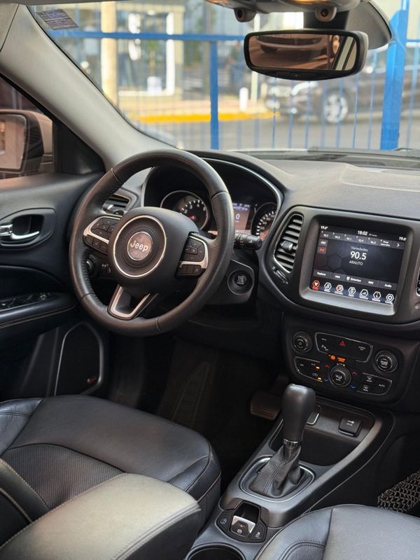 Jeep COMPASS LONGITUDE 2.0 2018 FERREIRA VEÍCULOS VENÂNCIO AIRES / Carros no Vale