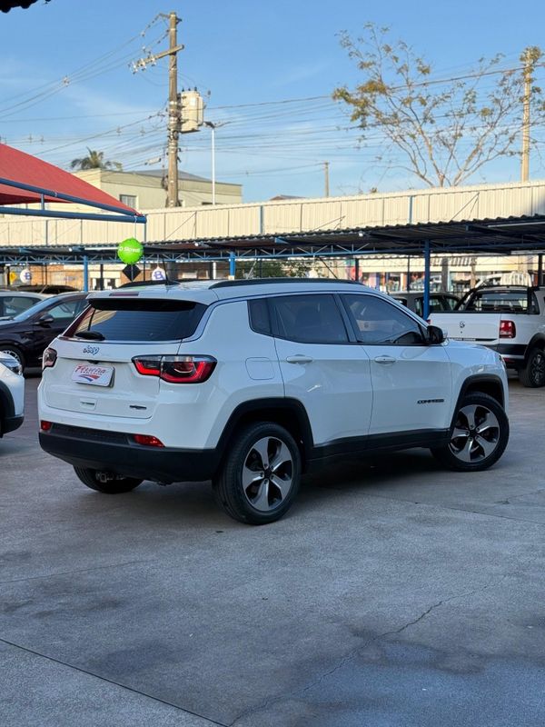 Jeep COMPASS LONGITUDE 2.0 2018 FERREIRA VEÍCULOS VENÂNCIO AIRES / Carros no Vale