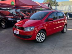 Volkswagen FOX TREND 1.0 8V 2013 FERREIRA VEÍCULOS VENÂNCIO AIRES / Carros no Vale