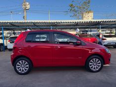 Volkswagen FOX TREND 1.0 8V 2013 FERREIRA VEÍCULOS VENÂNCIO AIRES / Carros no Vale