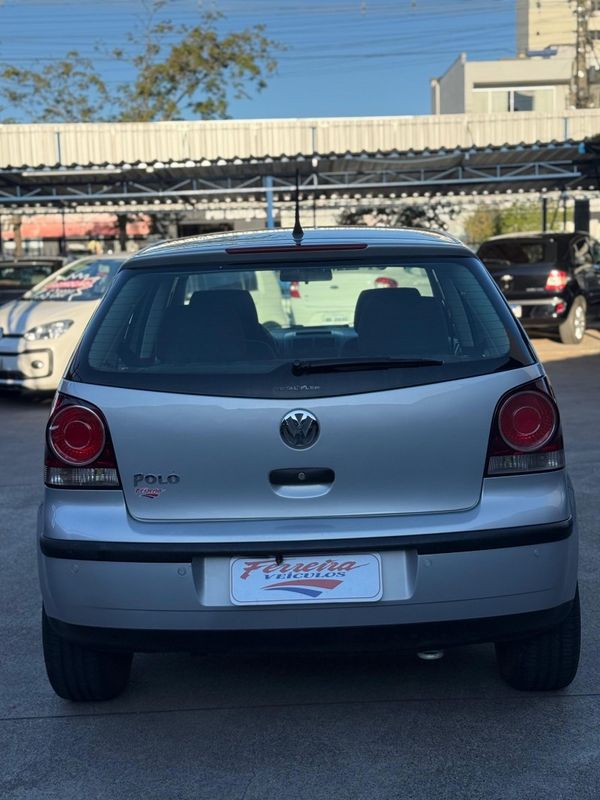 Volkswagen POLO HATCH 1.6 2007 FERREIRA VEÍCULOS VENÂNCIO AIRES / Carros no Vale