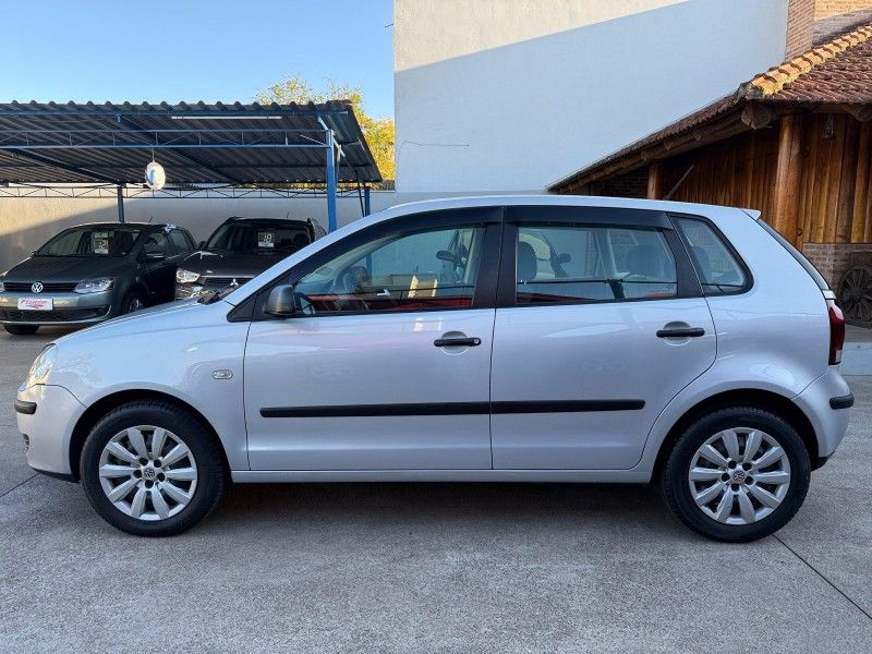Volkswagen POLO HATCH 1.6 2007 FERREIRA VEÍCULOS VENÂNCIO AIRES / Carros no Vale
