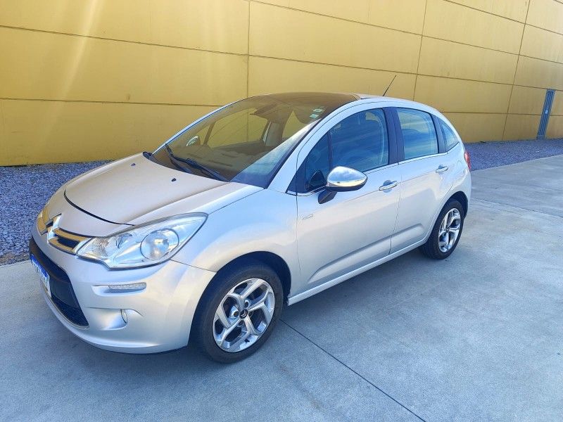 CITROËN C3 1.6 EXCLUSIVE 16V 2013/2014 HUBNER MULTIMARCAS FARROUPILHA / Carros no Vale